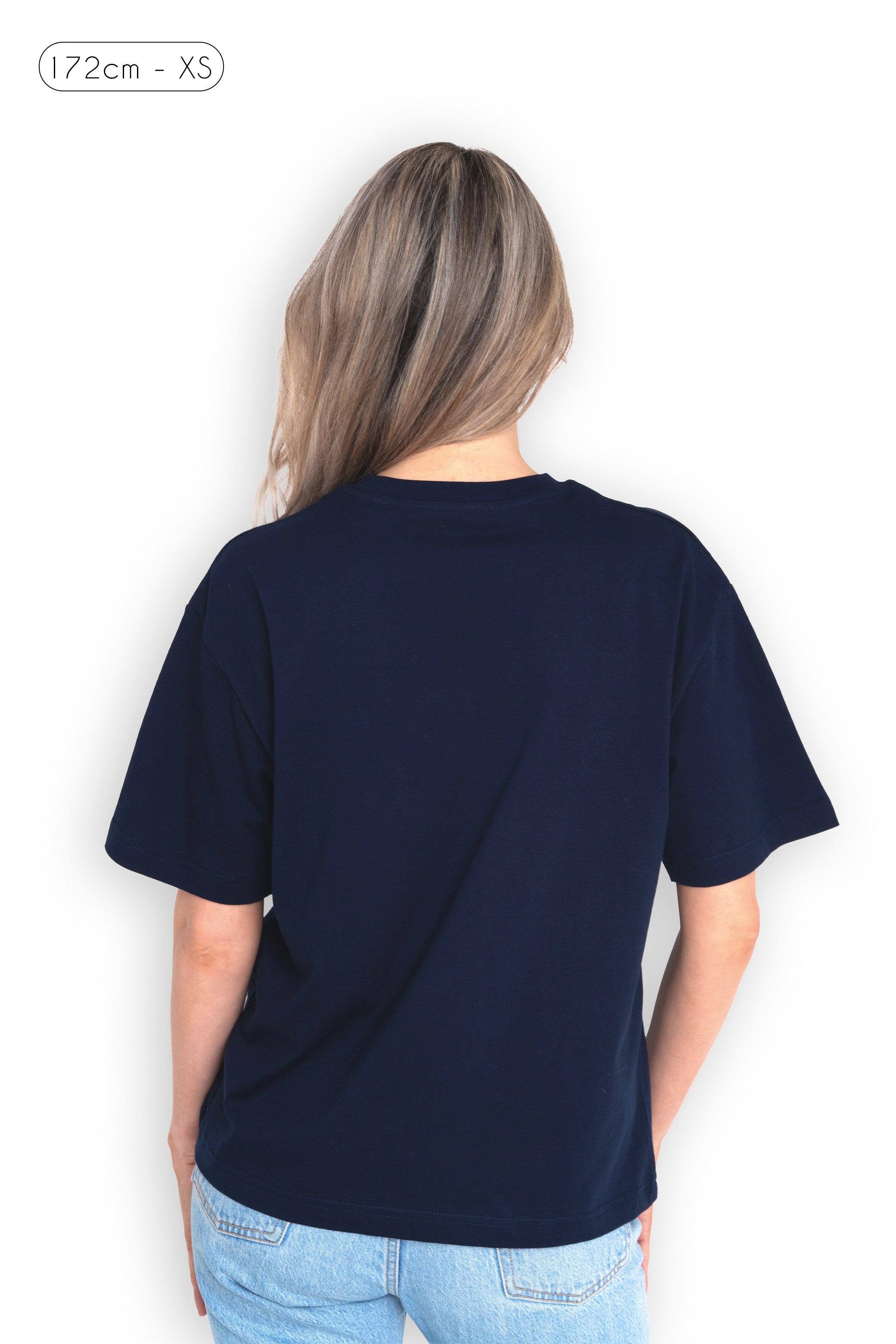 Vue arrière du t-shirt Dolce Vita bleu marine - style minimaliste premium