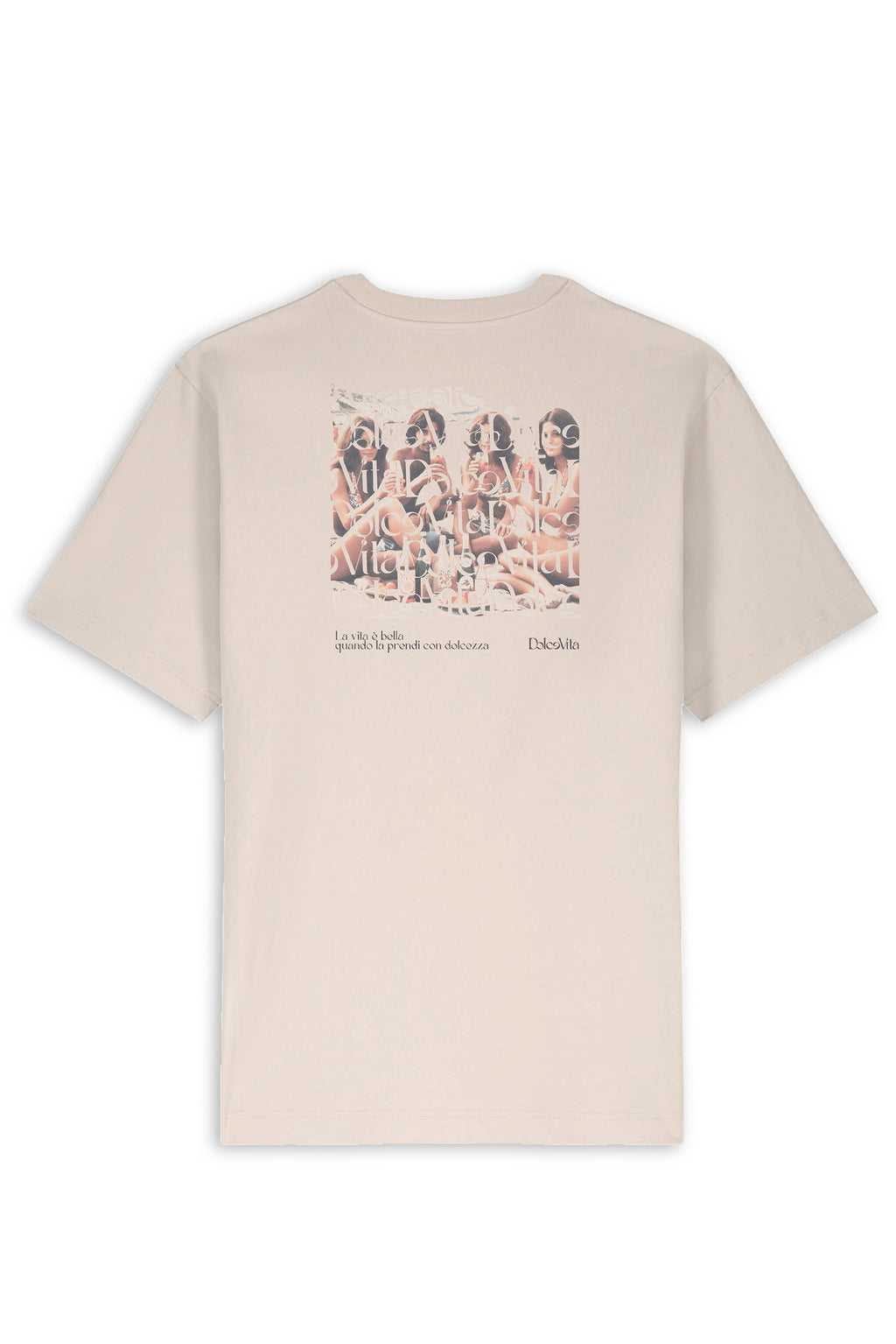 Mockup arrière du t-shirt La Vita è Bella - Collection Dolce Vita